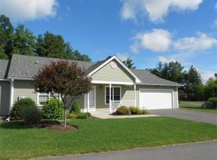 9 Parc Pl UNIT 5, Southampton, MA 01073