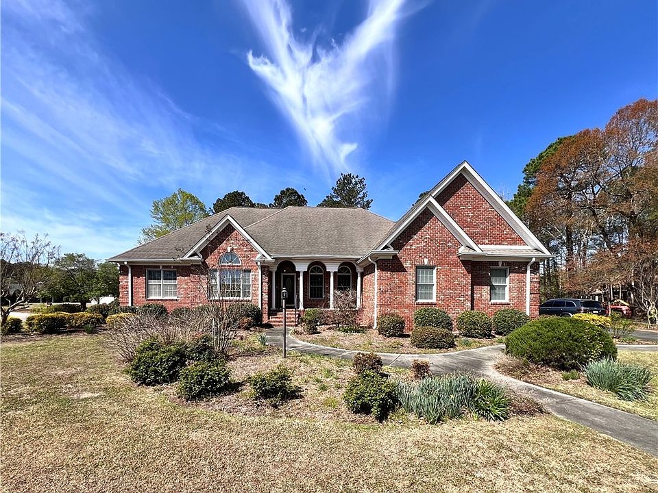 1st image of 4901 Willow Oak Dr
