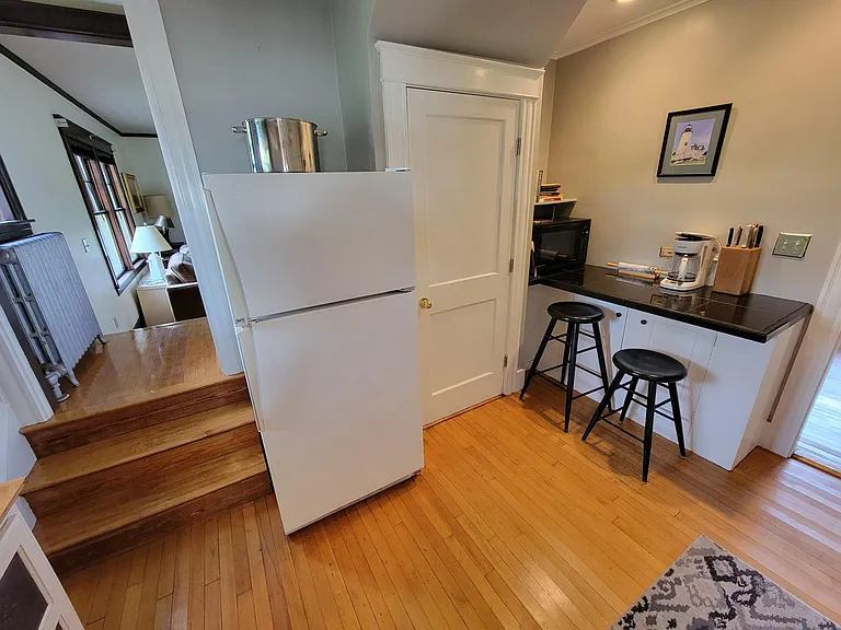 10 Phillips Rd — Photo 17