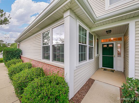 2nd image of 31006 Carpenter Ct #1