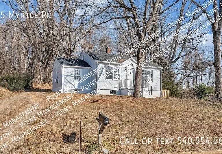 935 Myrtle Rd — Photo 1