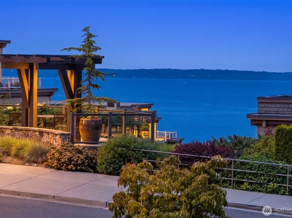 50 Pine Street #310, Edmonds, WA 98020
