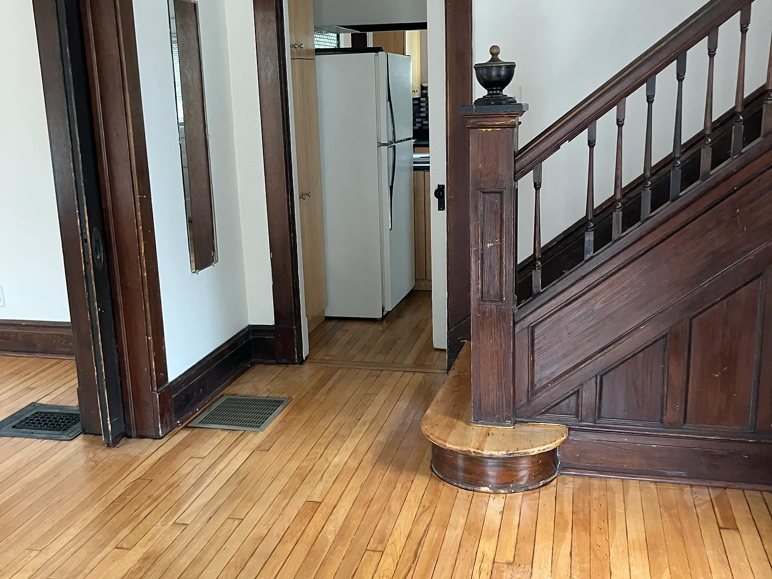7 bed, $6,948 — Photo 3