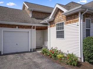 40 School House Rd UNIT 2, Weymouth, MA 02188