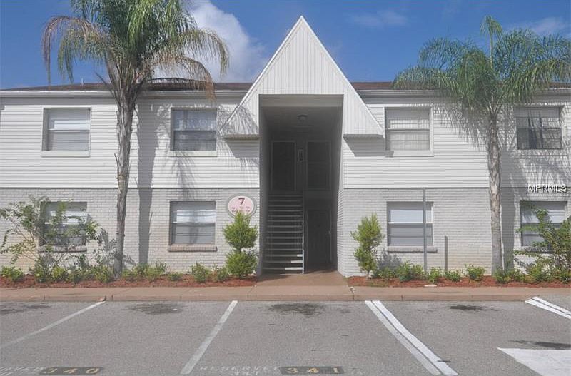 1st image of 7210 N Manhattan Ave APT 714