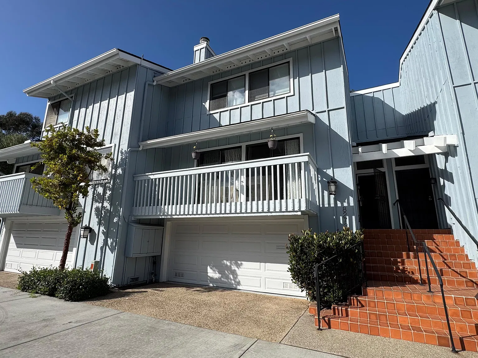 3 bed, 2.5 bath, 1480 sqft, $5,000 — Photo 1
