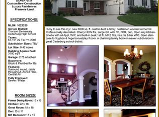 502 Box Elder Ln, Grafton, WI 53024