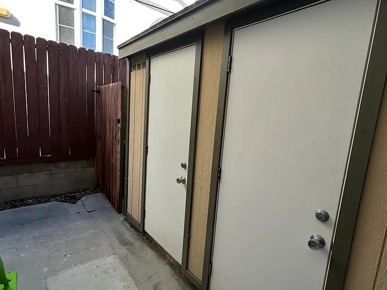 3839 Huron Ave #3839 — Photo 3
