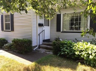 445 Pemberton Rd, Rochester, NY 14622