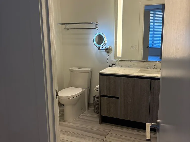 333 Beale St #6J — Photo 29