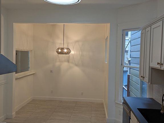 3rd image of 917 Haight St #915