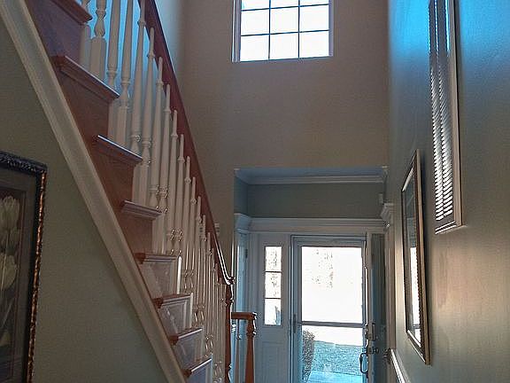 2nd image of 122 Willow Wood Dr