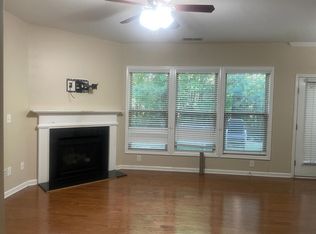 1585 Faircrest Ln, Alpharetta, GA 30004