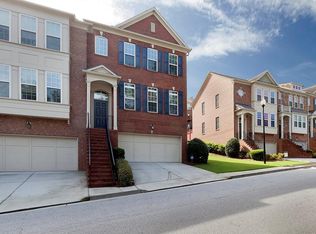 3357 Cumberland Club Dr #17, Atlanta, GA 30339