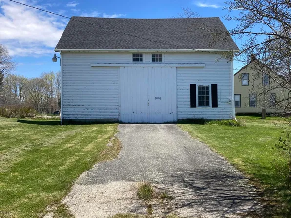1009 North Street, Harrington, ME 04643