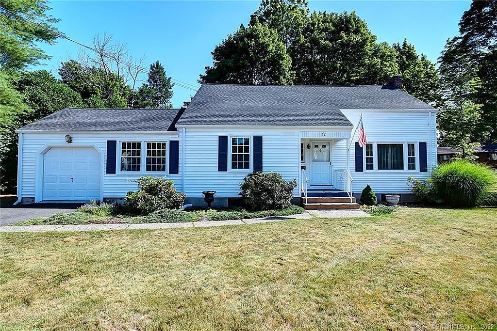 12 Ridgewood Rd, West Hartford, CT 06107 Zillow