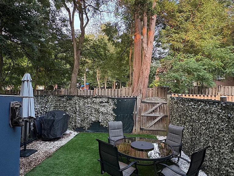 2961 Cashel Ln — Photo 49