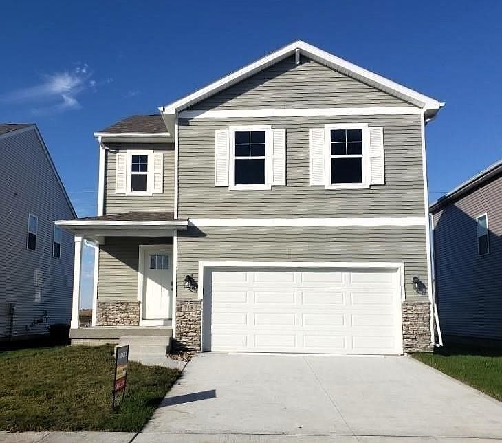 1st image of 1137 NW Williamsburg Ln