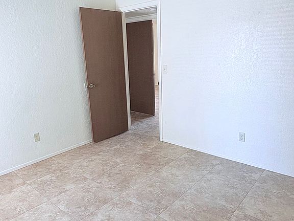 5th image of 3178 W Bayleaf Dr