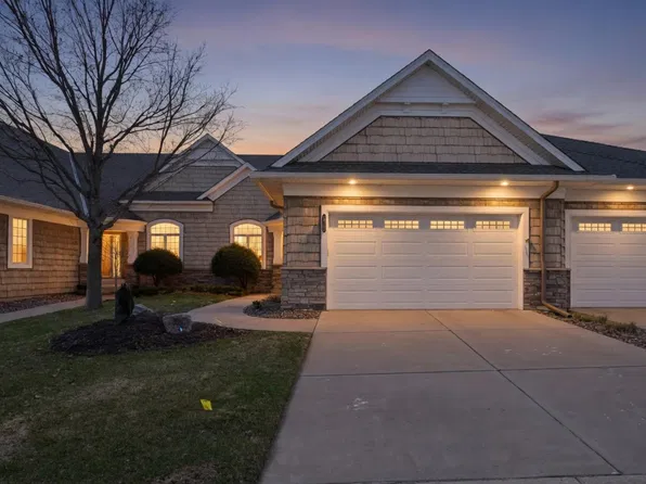 10100 Indigo Dr, Eden Prairie, MN 55347