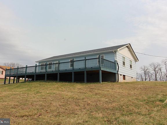 3rd image of 2212 Swartz Rd