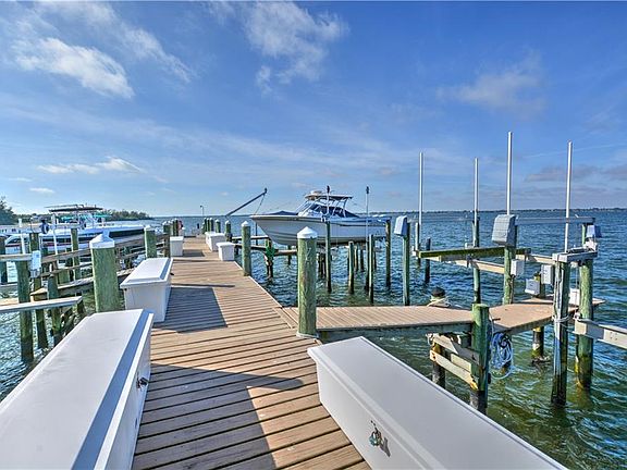 5th image of 8735 S Ocean Dr