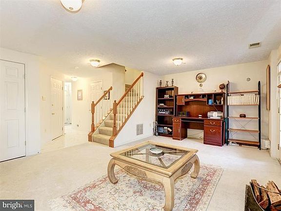 3rd image of 18939 Quiet Oak Ln