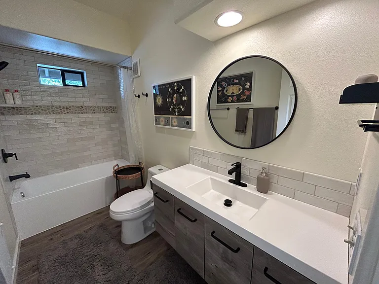 102 Laguna Pl — Photo 19