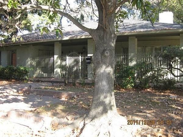 1st image of 1024 N Pershing Ave