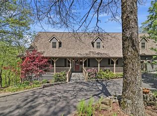 1692 Ridgeview Dr, Big Canoe, GA 30143
