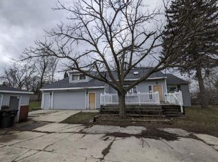 3927 S 41st St, Milwaukee, WI 53221