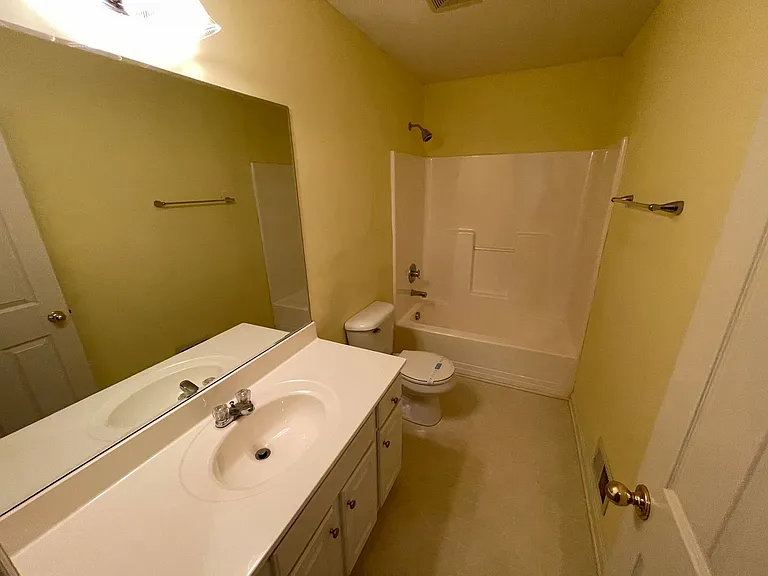 321 Arlington Meadows Dr — Photo 22