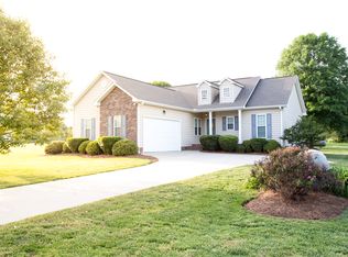 112 Ketchie Dr, Mooresville, NC 28115