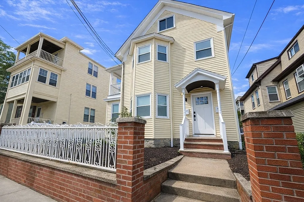 Building Photo - 35 Foster St #A