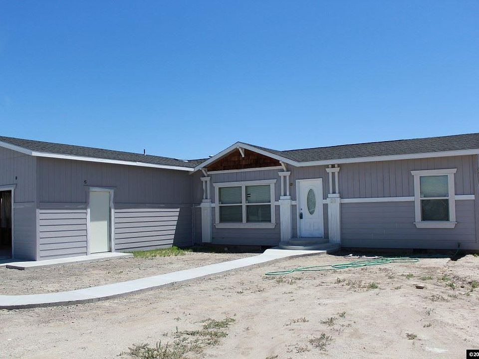 1st image of 20 Pebble Beach Dr