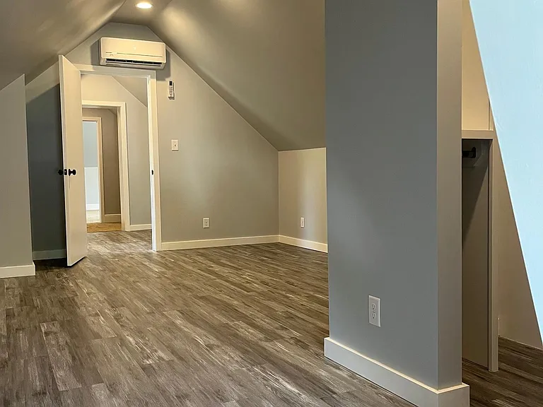 512 S Mathis Ave — Photo 27