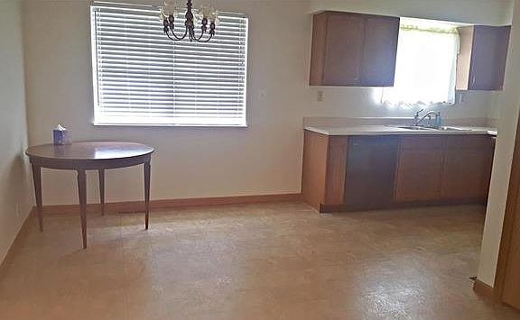 3rd image of 5140 Sheila Dr