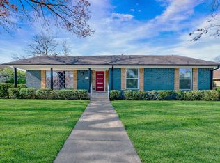 5821 Clendenin Ave, Dallas, TX 75228