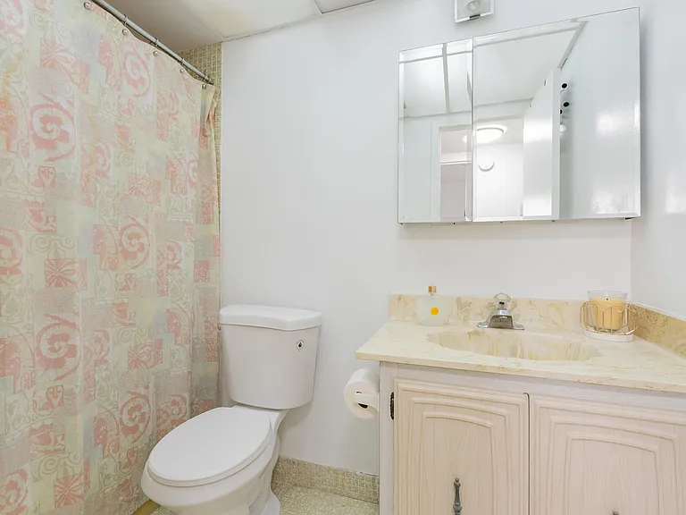 2811 Somerset Dr #412 — Photo 13