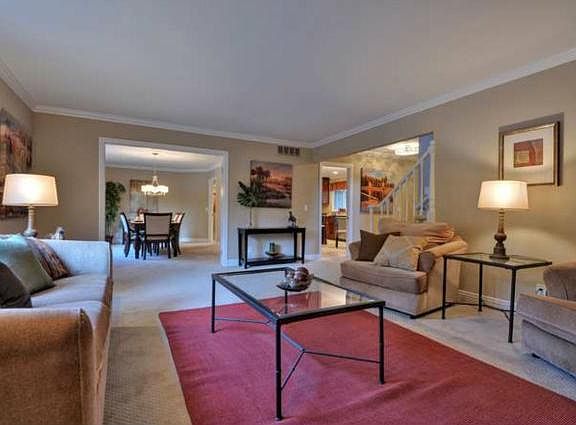 4th image of 12453 Newport Ct