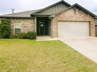 2903 San Jose Dr, Longview, TX 75601