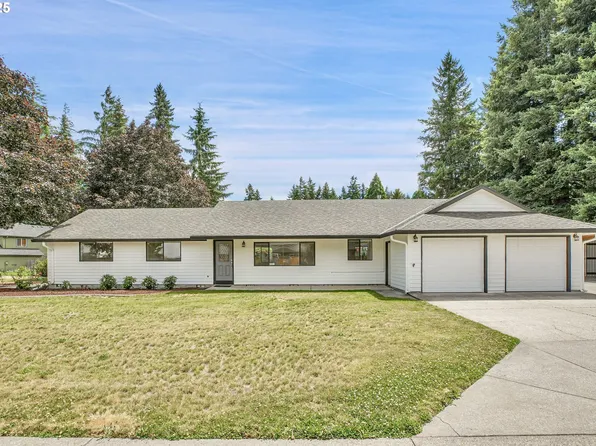 14333 SE Morning Sun Ct, Clackamas, OR 97015