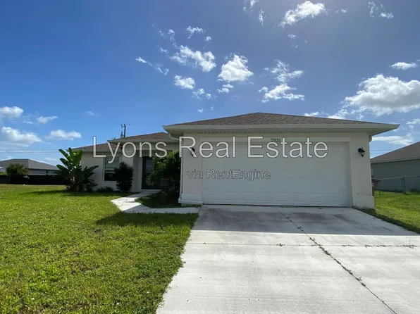 2821 NW 6th Pl, Cape Coral, FL 33993