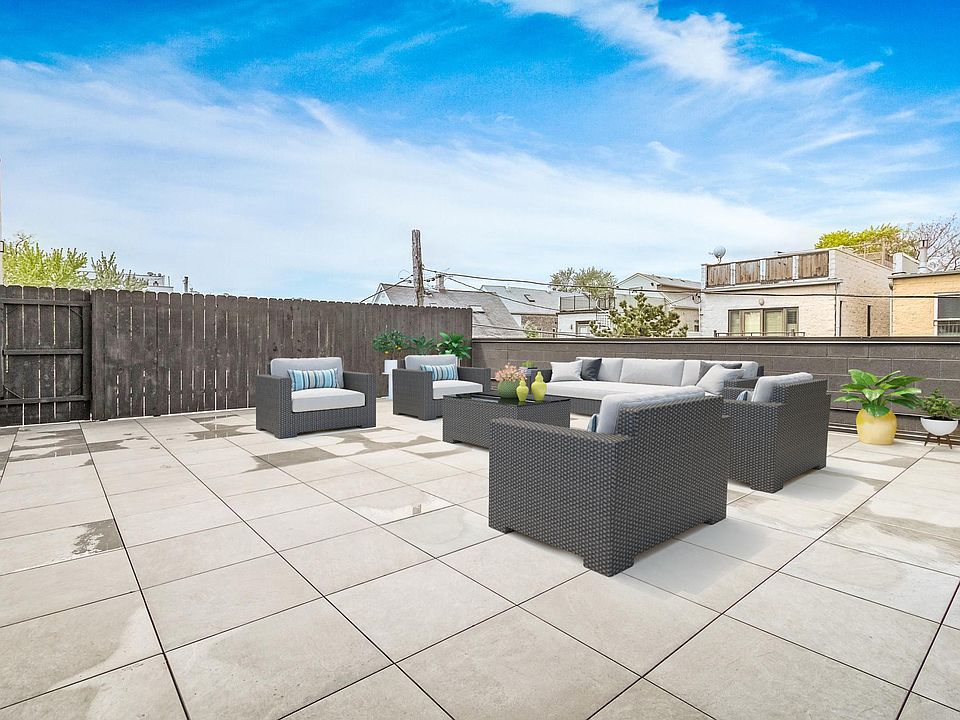 1st image of 2048 N Wood St #2N