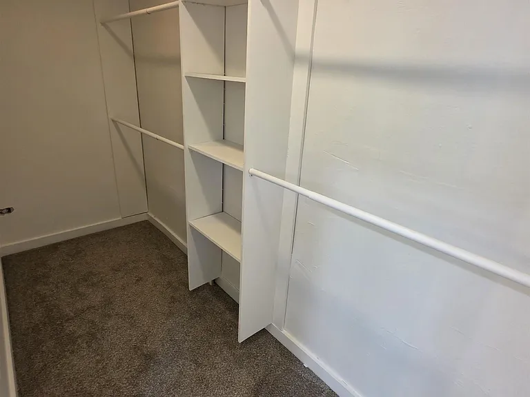 3010 S Izard St — Photo 16