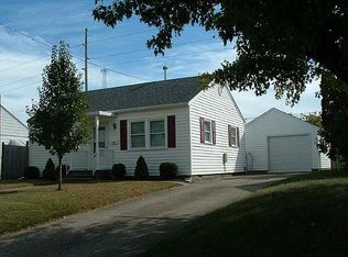 2647 Morton Dr, Springfield, OH 45505