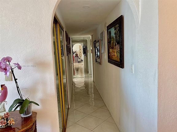 4th image of 2451 Brickell Ave APT 17A