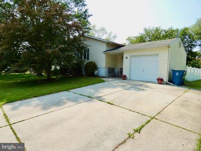 41 Stallion Dr, Newark, DE, 19713