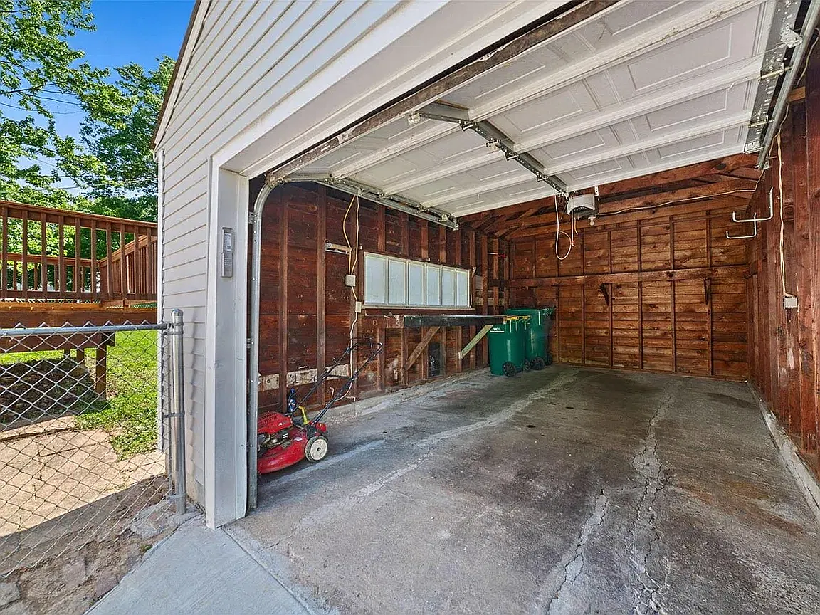 2 bed, 792 sqft, $1,250 — Photo 4