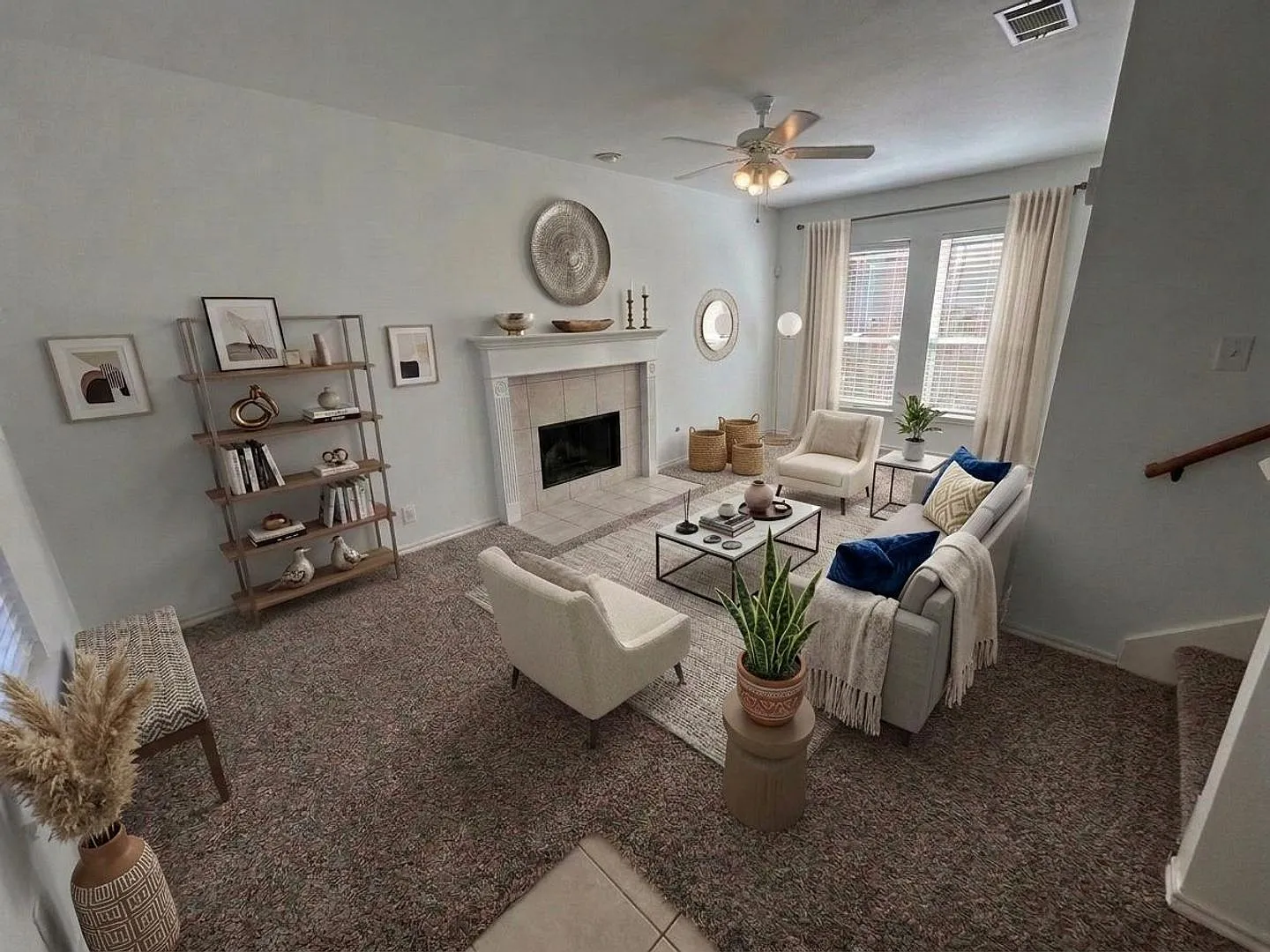 *Move In Special* Charming Two-Story Home In Stone Oak With Fenced Backyard! — Photo 4